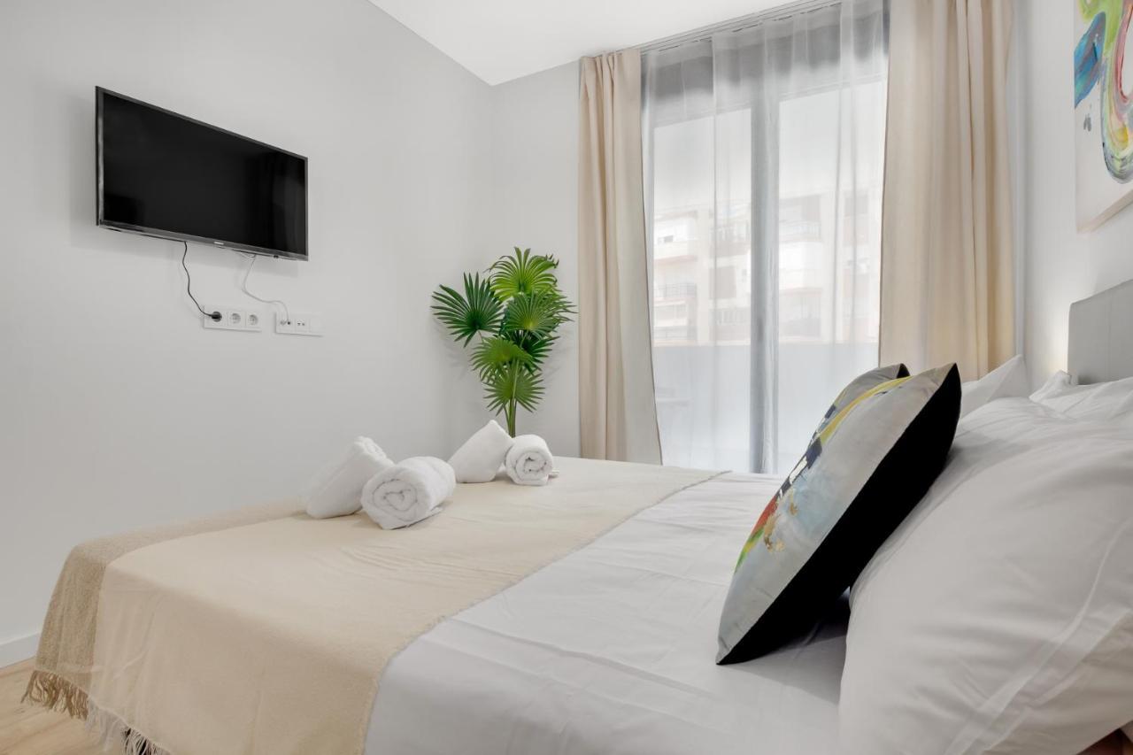 Terralmar Beach & City Malaga Bagian luar foto